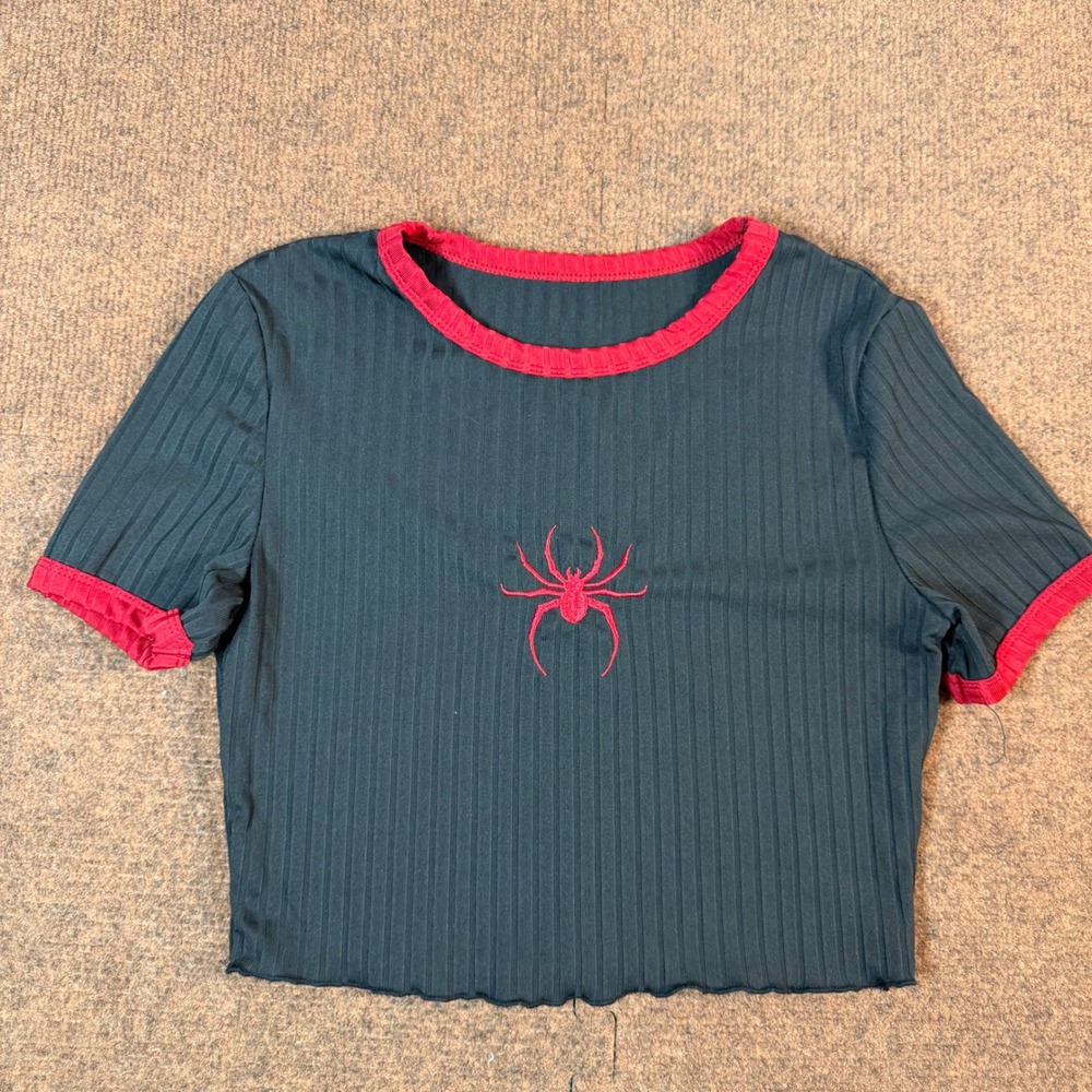 Ribbed Spider Graphic Ringer Crop Top Womens Black Red Y2K Goth Lettuce Hem A+